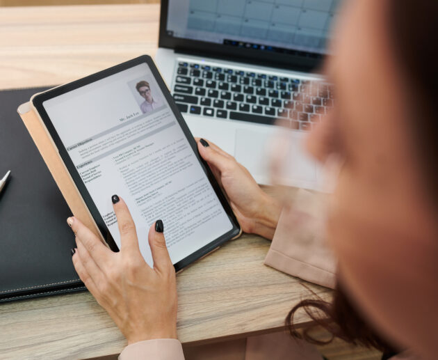 human resourses manager reading cv 2026 01 07 07 09 49 utc scaled