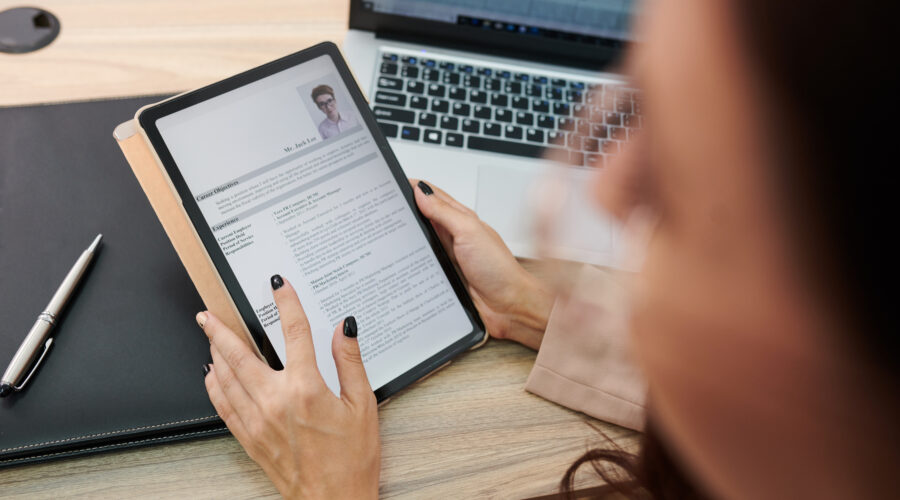 human resourses manager reading cv 2026 01 07 07 09 49 utc scaled